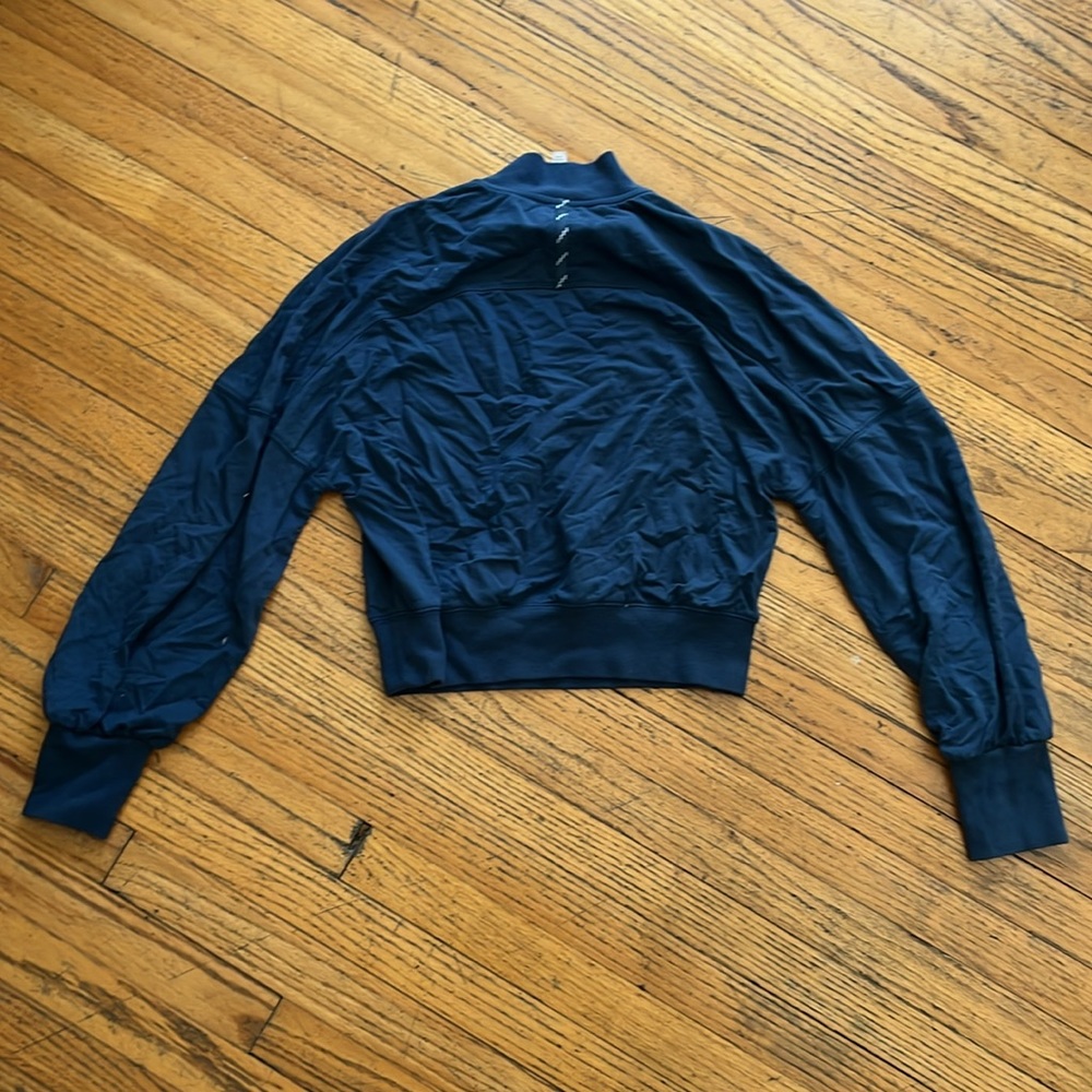 Fabletics Sweater - Picture 3 of 4